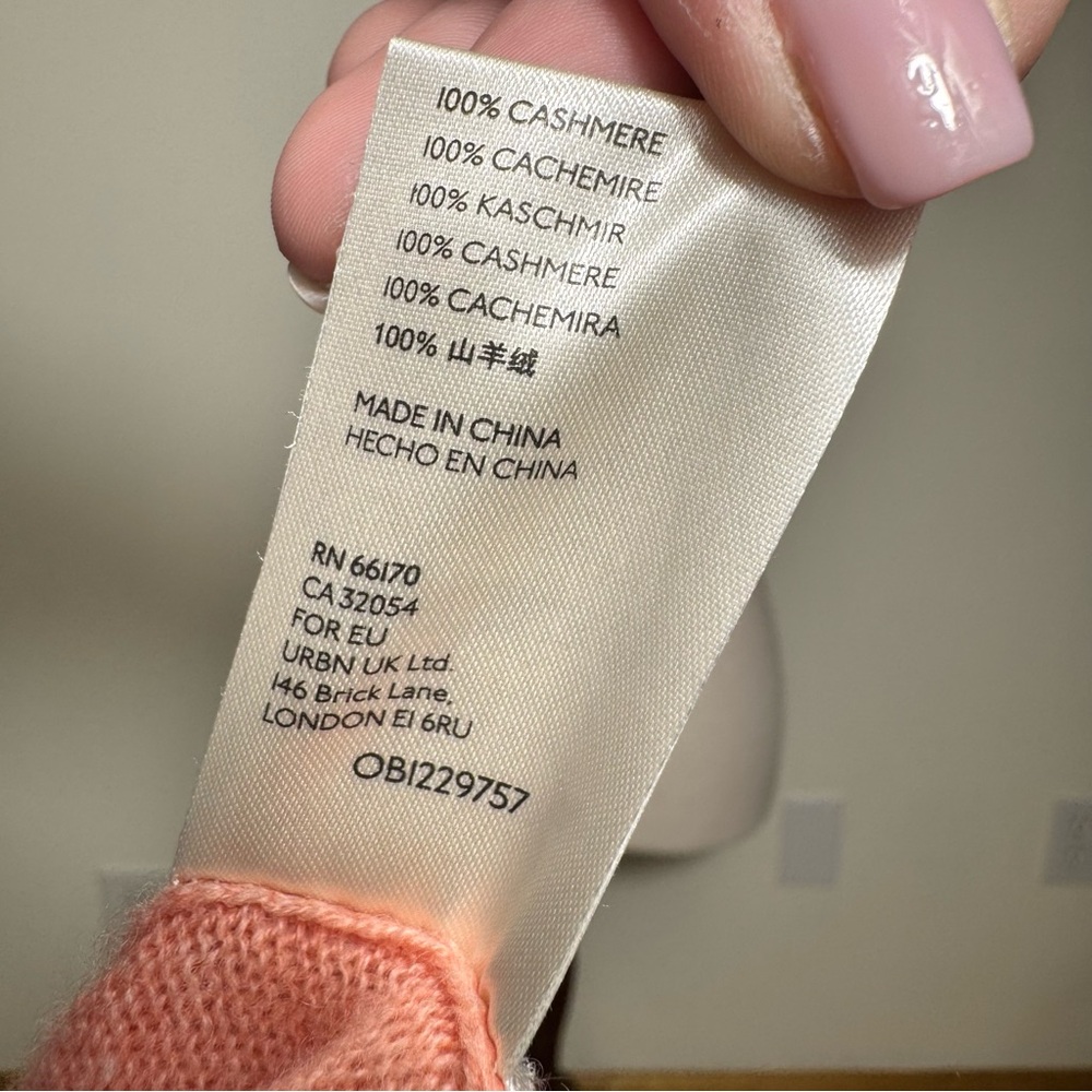 Pilcro 100% Cashmere Peach Sweater - Picture 5 of 5